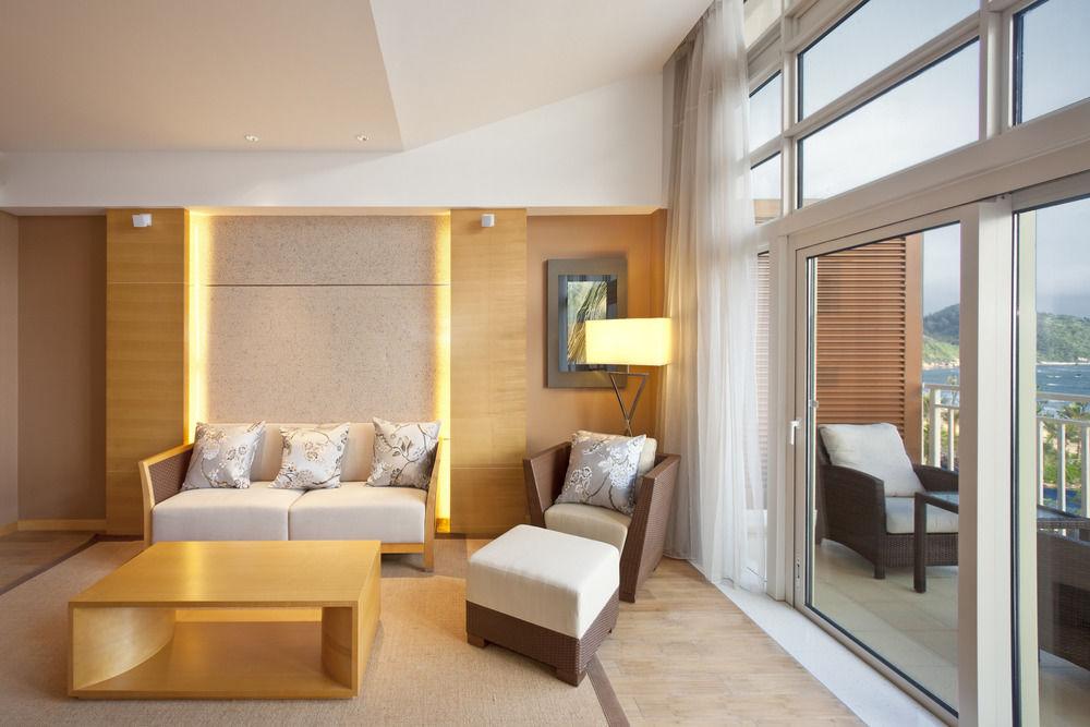 Four Points By Sheraton Shenzhou Peninsula Resort Wanning Exterior photo