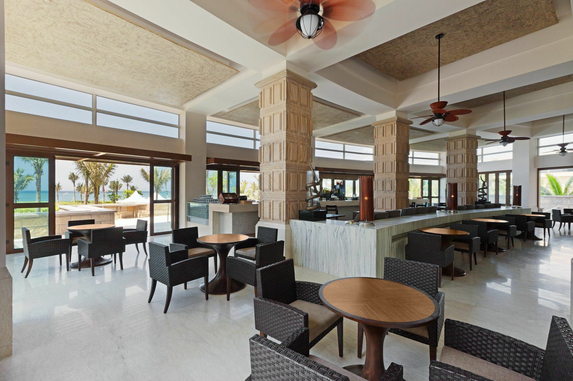 Four Points By Sheraton Shenzhou Peninsula Resort Wanning Exterior photo