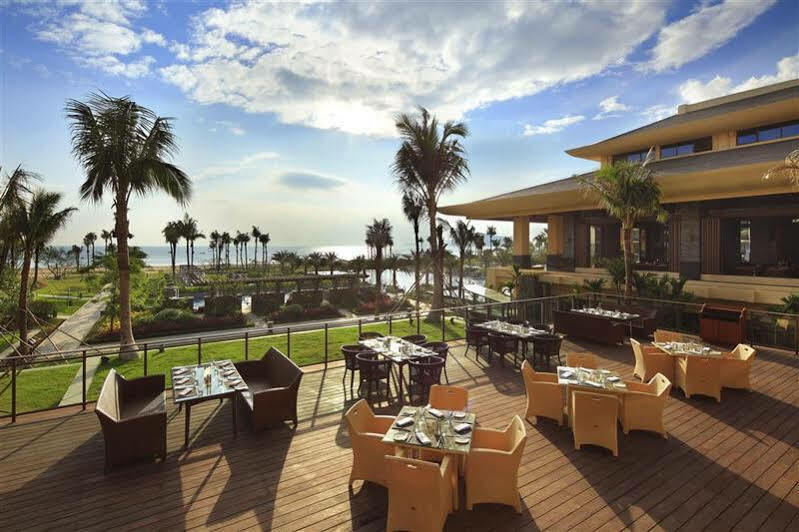Four Points By Sheraton Shenzhou Peninsula Resort Wanning Exterior photo